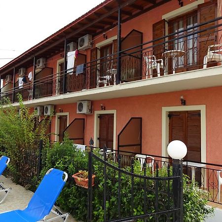 Marilena Apartments & Studios Ipsos Luaran gambar